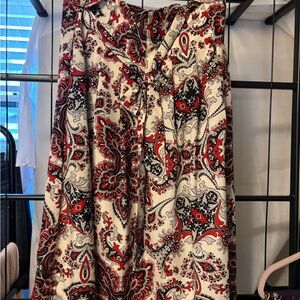 😍NWT Paisley Print Skirt size large